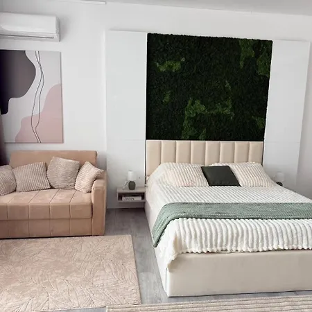 Seaview Crib דירה